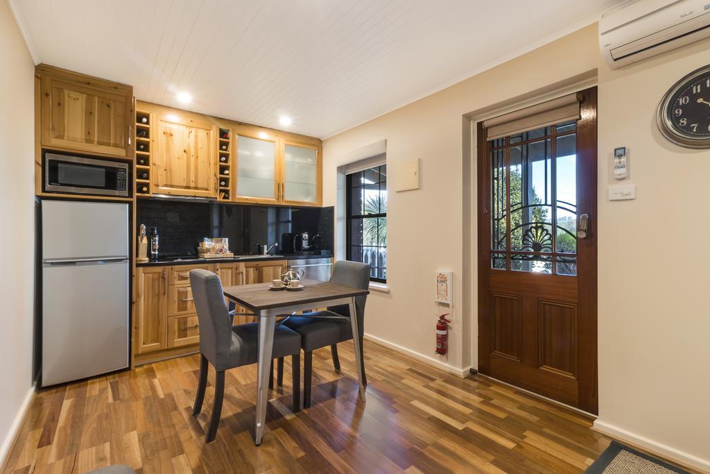 Stonewell Cottages And Vineyards تانوندا المظهر الخارجي الصورة